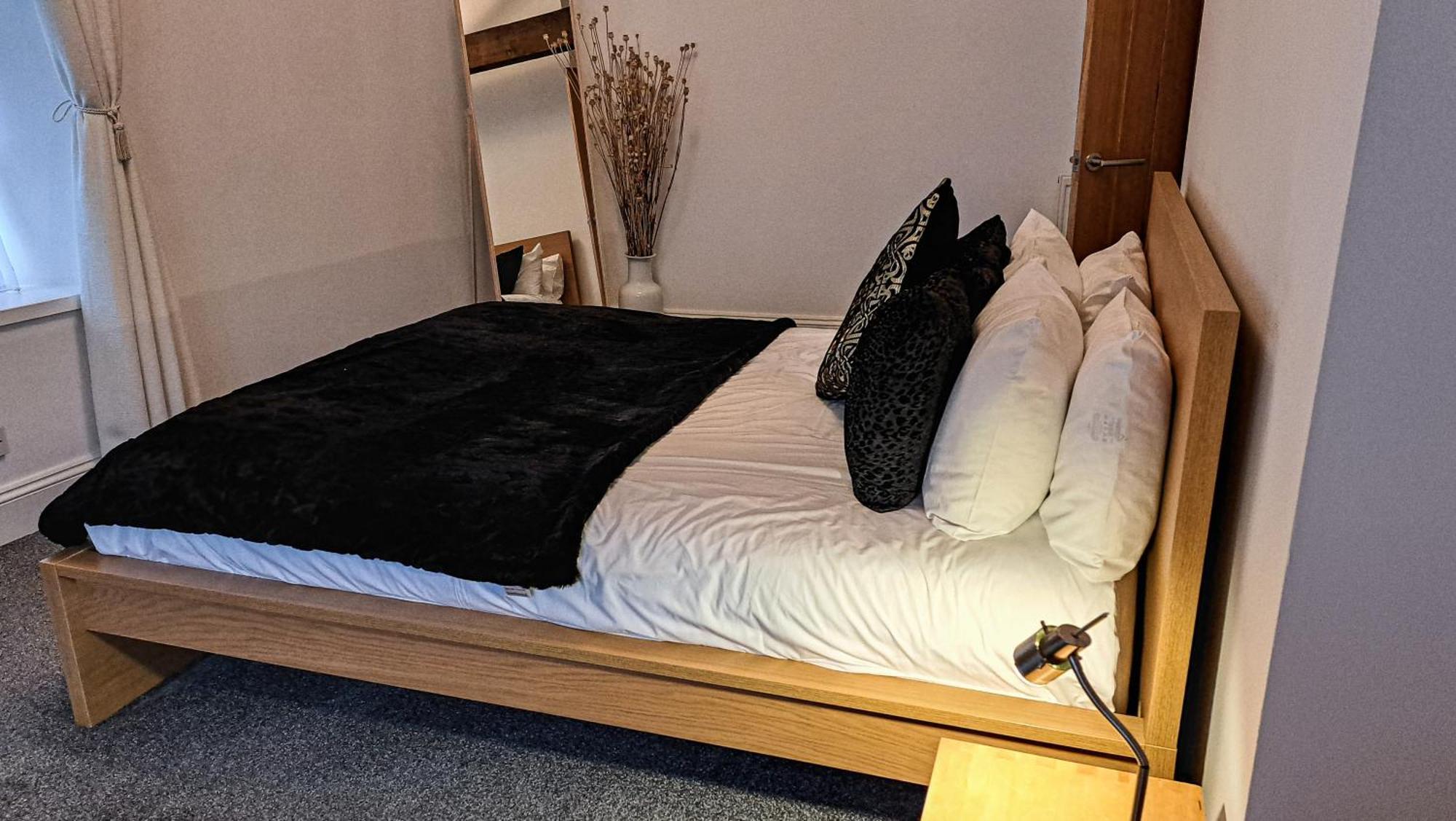 The Old Vicarage Bed & Breakfast Flore Екстериор снимка